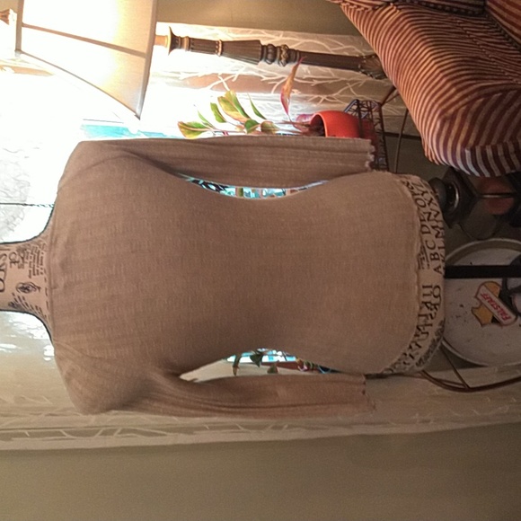 Womens NWOT Almost Famous  beige pullover sweater with button front. medium - Picture 3 of 6